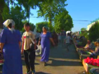 صور Market of Margilan تجارة