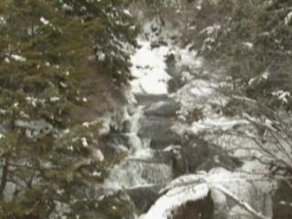 صور Ryuzu Falls شلال