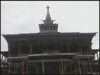 صور Shah-i-Hamadan Mosque معبد