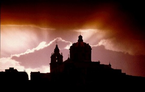 Mdina - ancient Malta\'s capital, about 4000 years old; city-fortress; museum under open sky; catacombs.