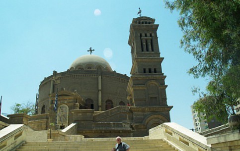 Греческая православная церковь Святого Георгия в Коптском квартале Каира построена в самом начале двадцатого века на месте старой, уничтоженной пожаром
